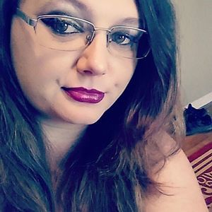 Meet your Posher, Becky